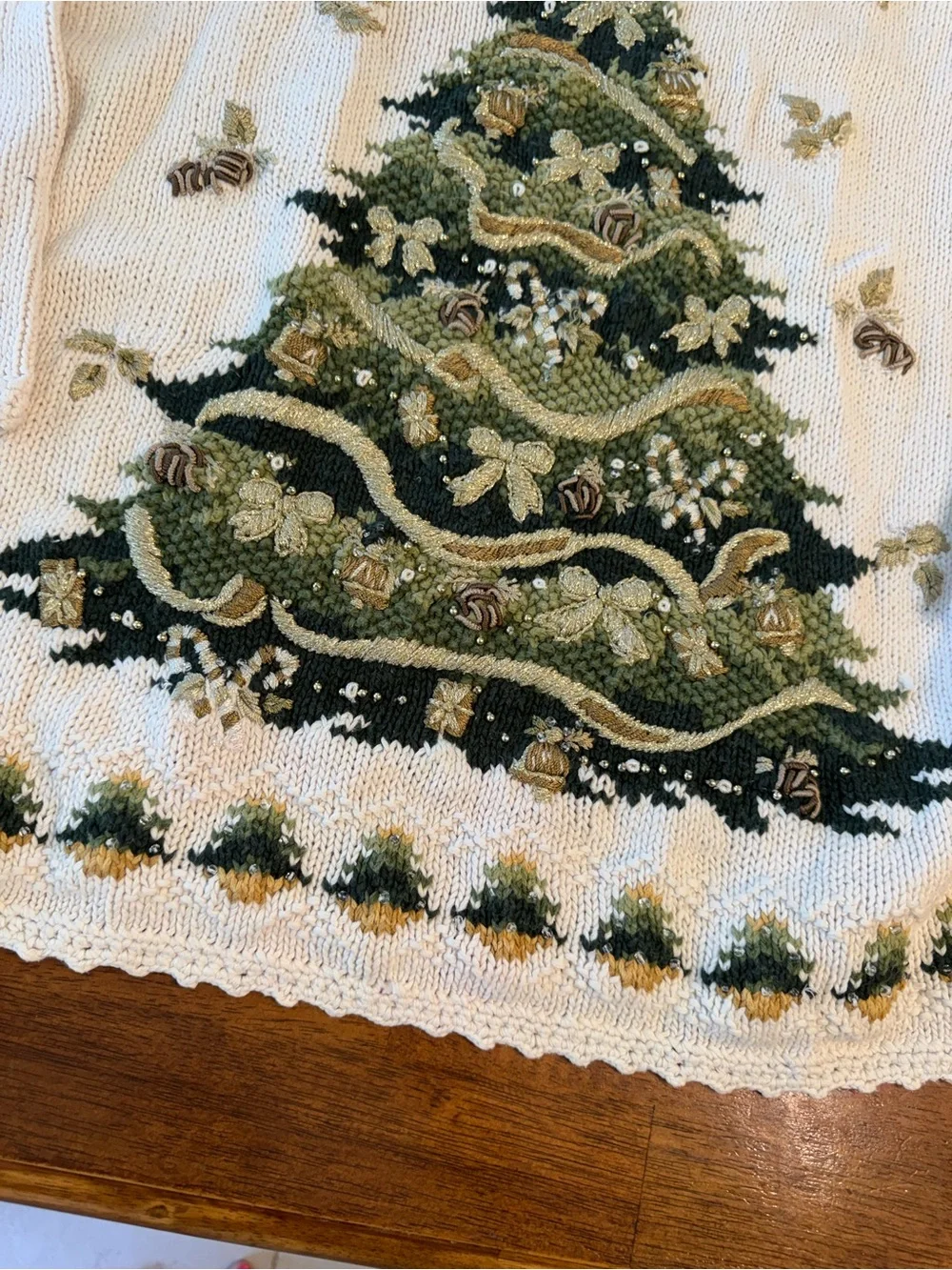 VTG Heirloom Collectibles Christmas Tree Sweater White Knitted Embellished L - Picture 4 of 11